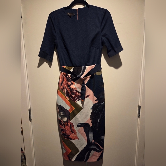 Ted Baker London Dresses & Skirts - Elegant Ted Baker Navy and Floral Dress